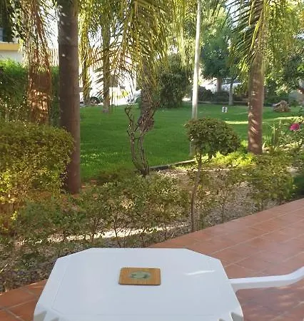 2 Bedroom Groundfloor Swimming Pool * טאווירה