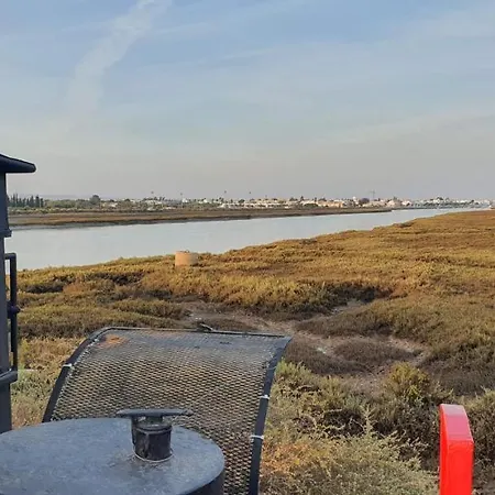 2 Bedroom Groundfloor Swimming Pool טאווירה