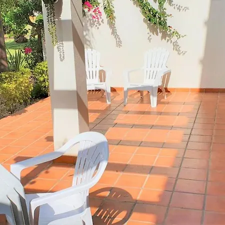 דירה 2 Bedroom Groundfloor Swimming Pool טאווירה