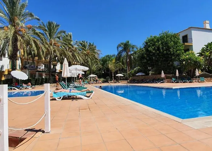 Apartman 2 Bedroom Groundfloor Swimming Pool